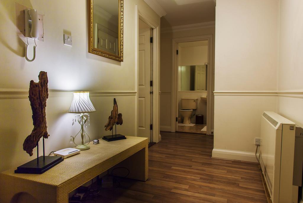 The Elegant Mayfair * London